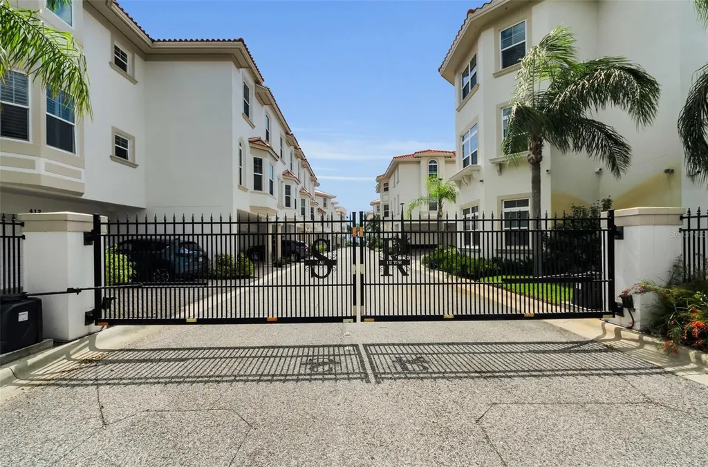 1340 Bayshore Boulevard Dunedin FL 34698