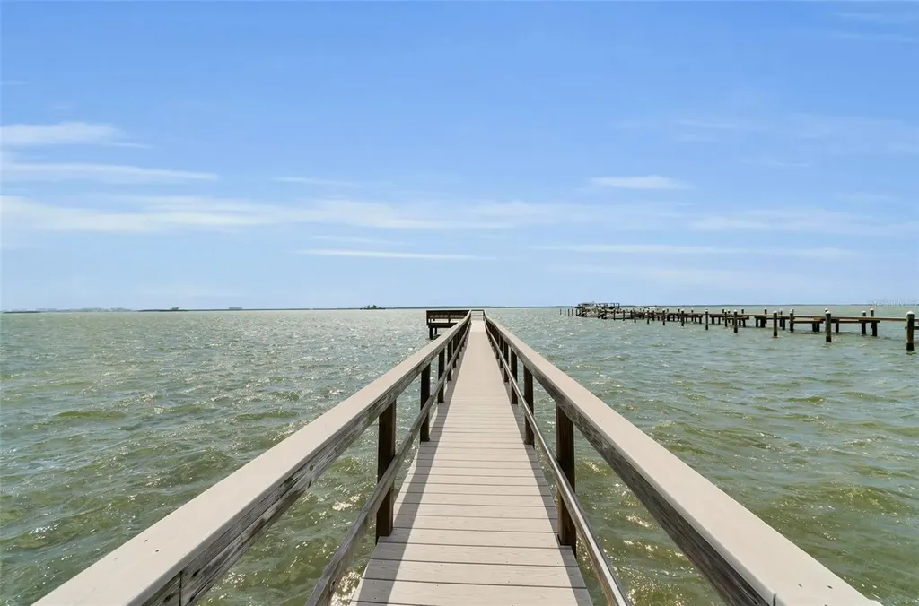 1340 Bayshore Boulevard Dunedin FL 34698
