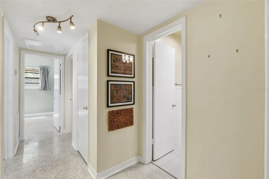 609 W River Drive Tampa FL 33617