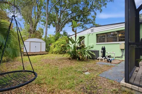 609 W River Drive Tampa FL 33617