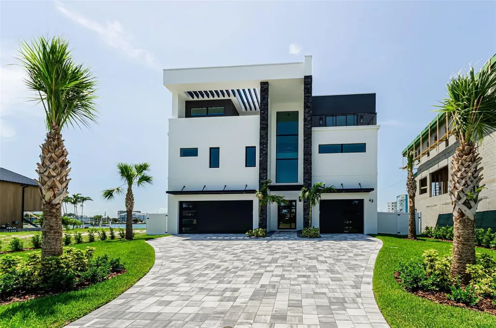 43 Dolphin Drive Treasure Island FL 33706