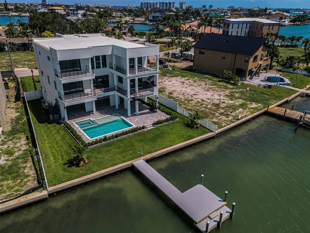 43 Dolphin Drive Treasure Island FL 33706