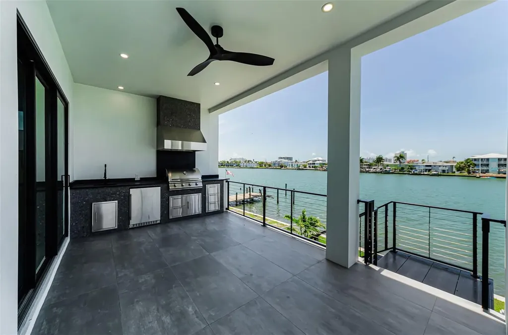 43 Dolphin Drive Treasure Island FL 33706