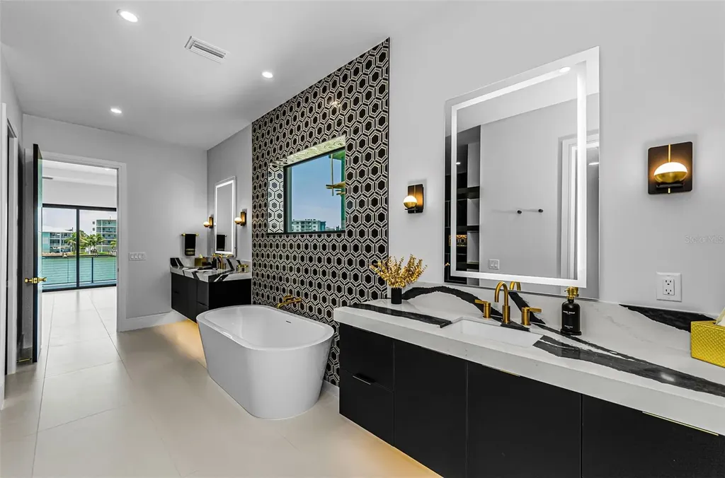 43 Dolphin Drive Treasure Island FL 33706