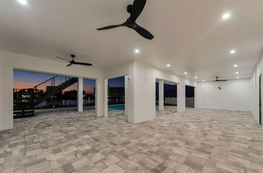 43 Dolphin Drive Treasure Island FL 33706