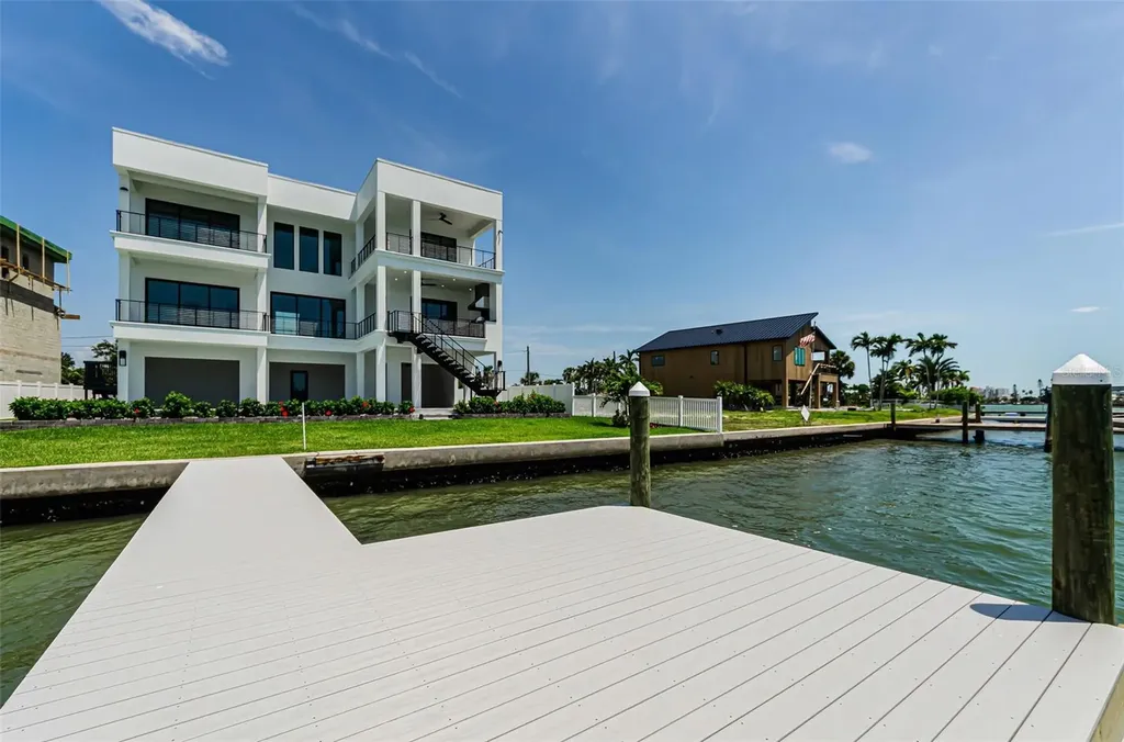 43 Dolphin Drive Treasure Island FL 33706
