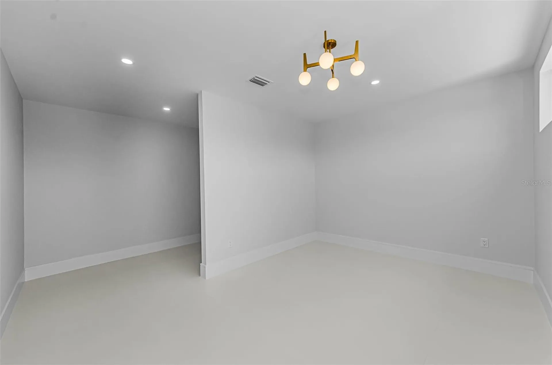 43 Dolphin Drive Treasure Island FL 33706