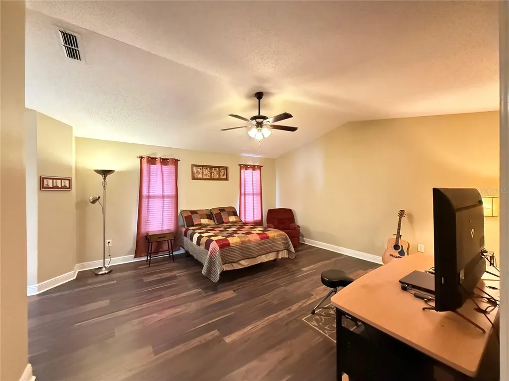3210 Thoroughbred Loop Lakeland FL 33811