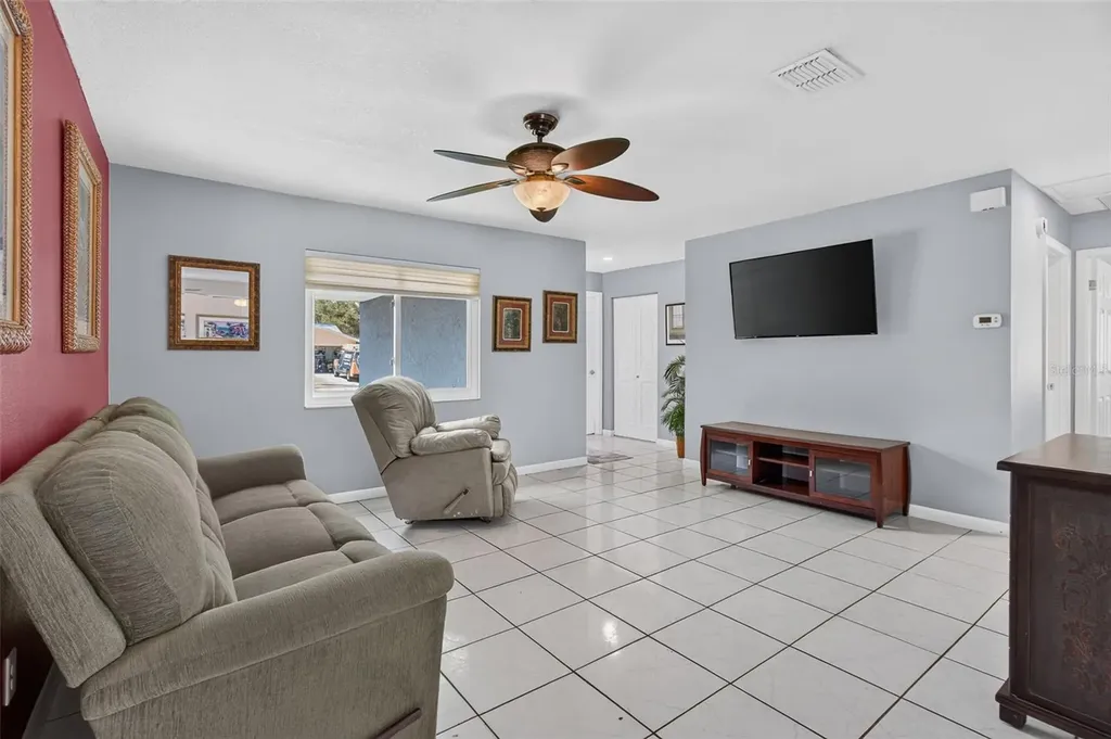 8153 Candlewoode Drive Largo FL 33773