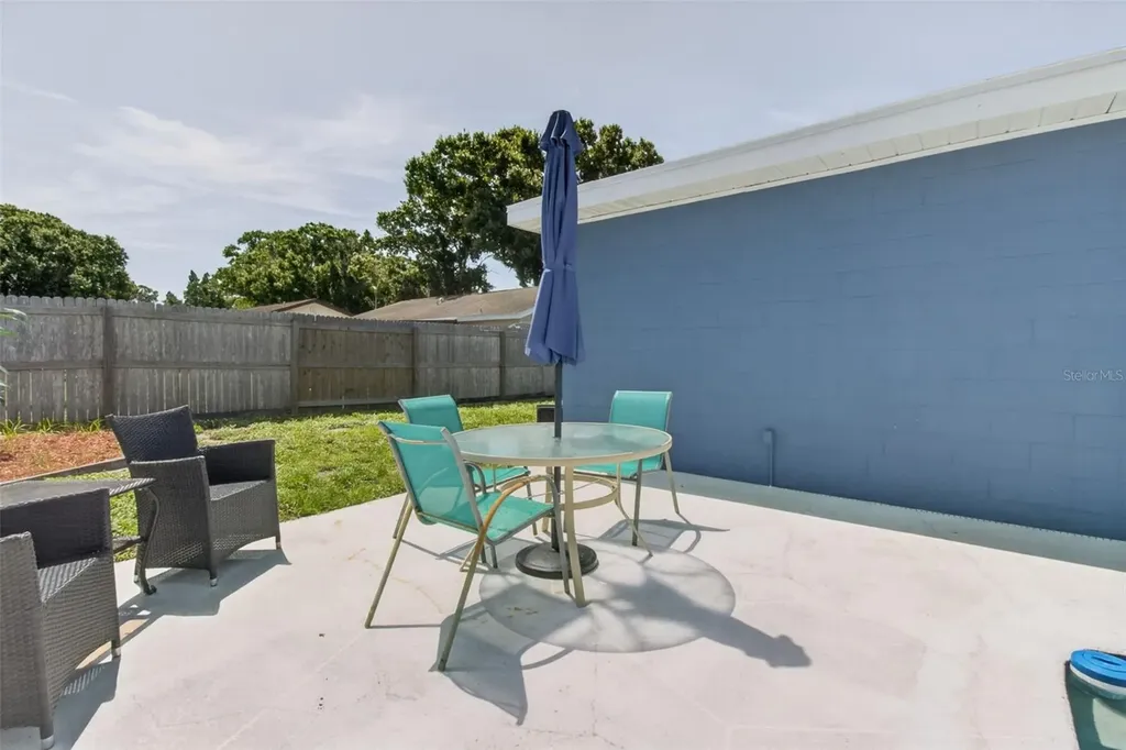 8153 Candlewoode Drive Largo FL 33773
