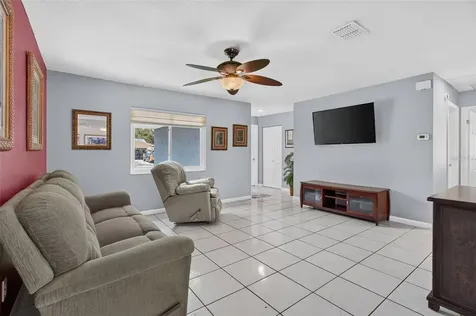 8153 Candlewoode Drive Largo FL 33773