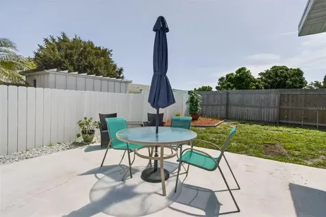8153 Candlewoode Drive Largo FL 33773