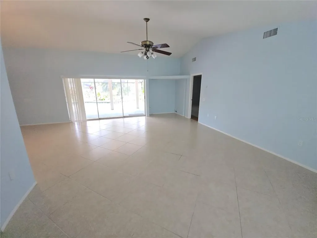 3601 Garden Lakes Clenet Bradenton FL 34203