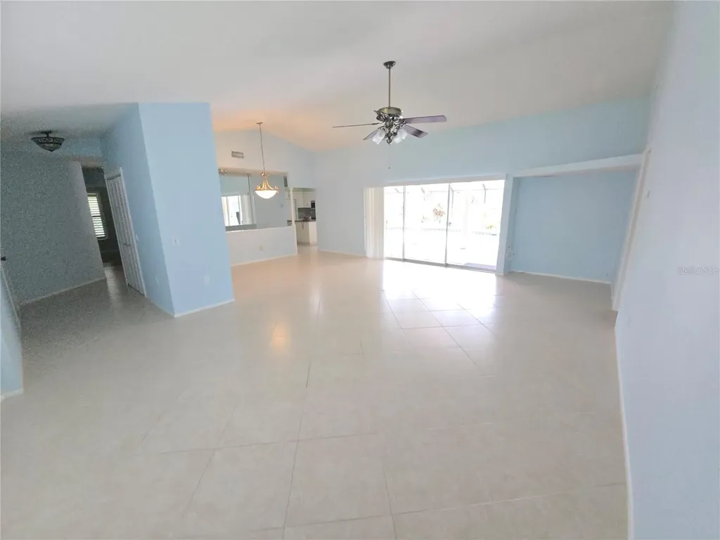 3601 Garden Lakes Clenet Bradenton FL 34203