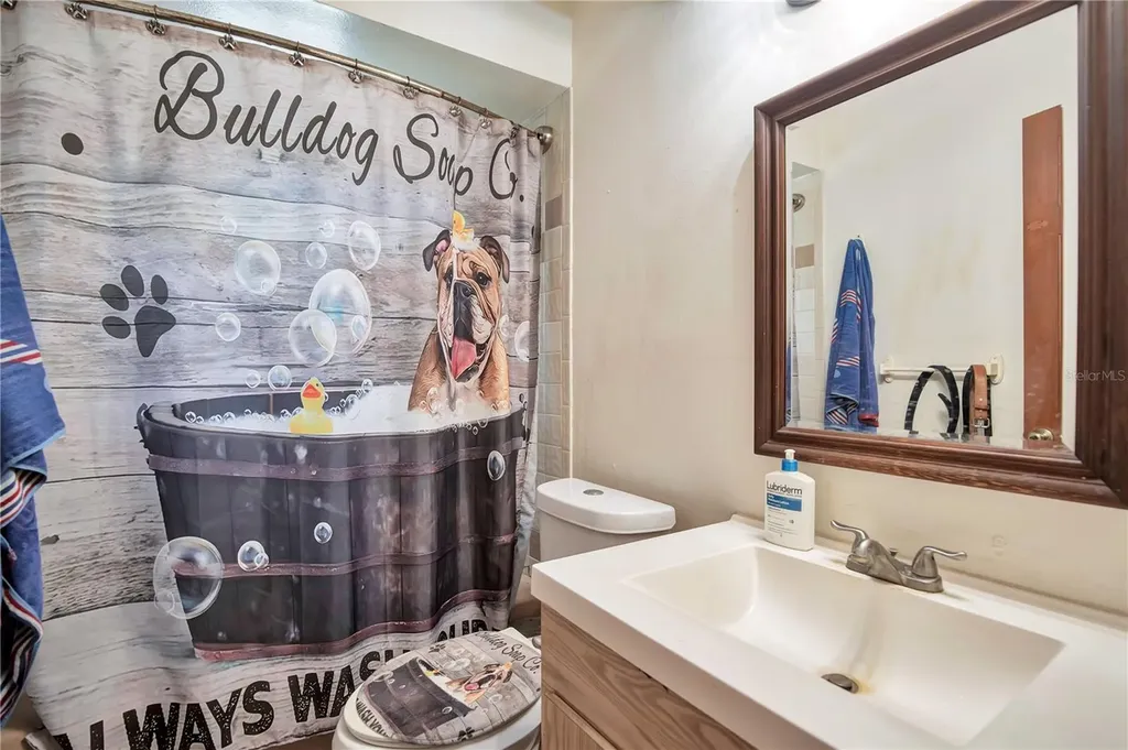 121 Azalea Road Debary FL 32713