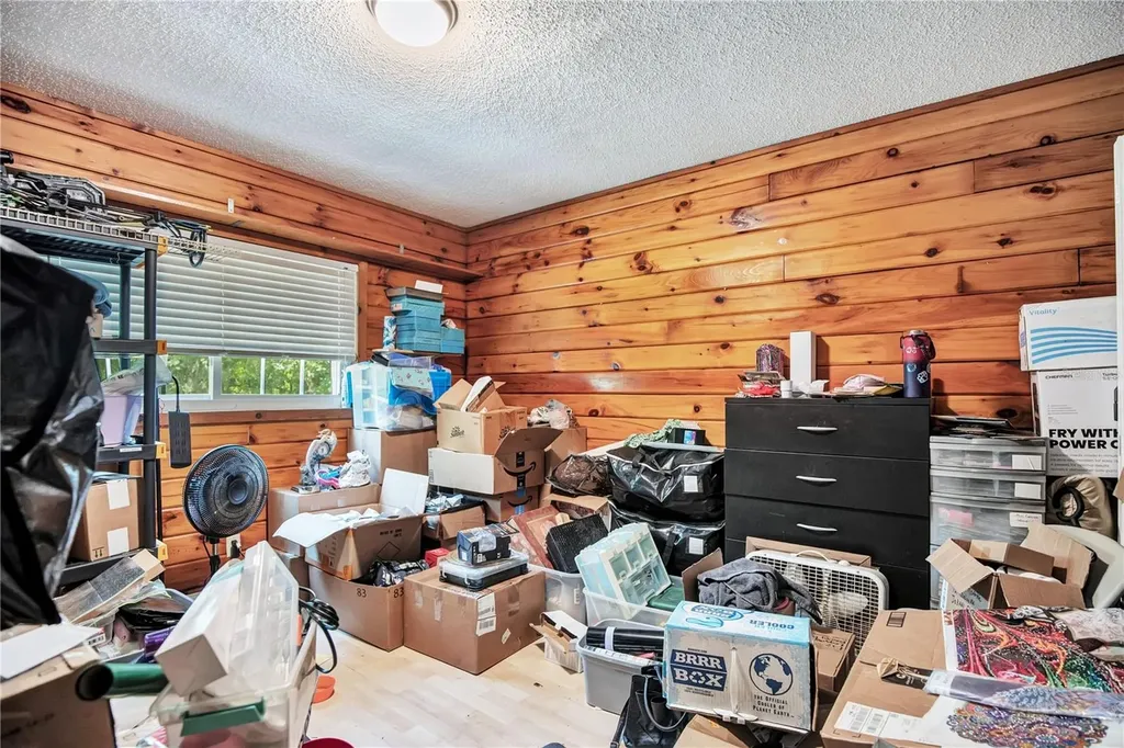 121 Azalea Road Debary FL 32713