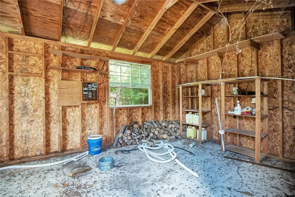 121 Azalea Road Debary FL 32713