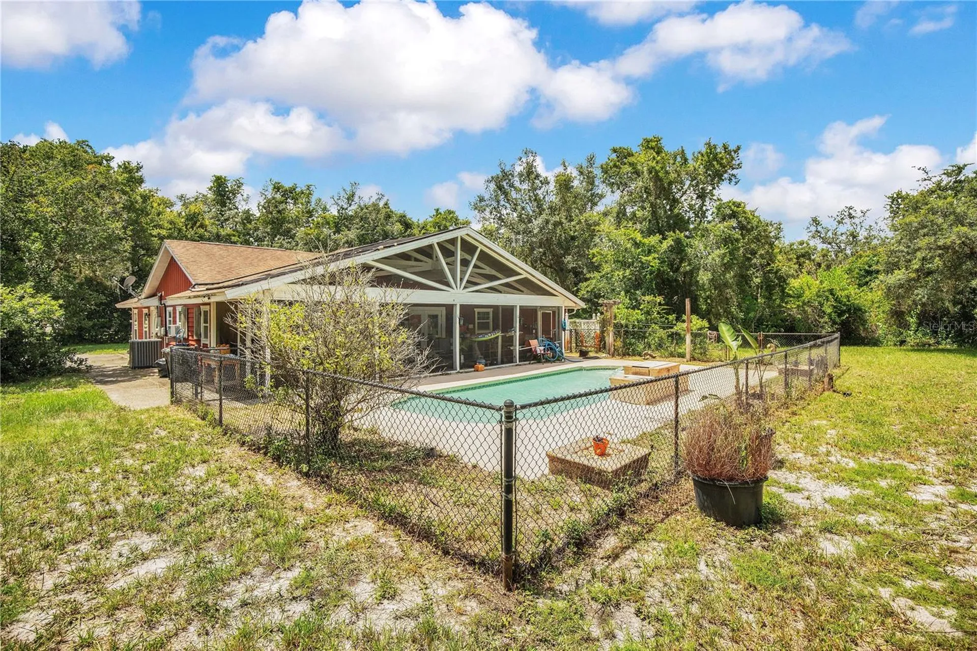 121 Azalea Road Debary FL 32713