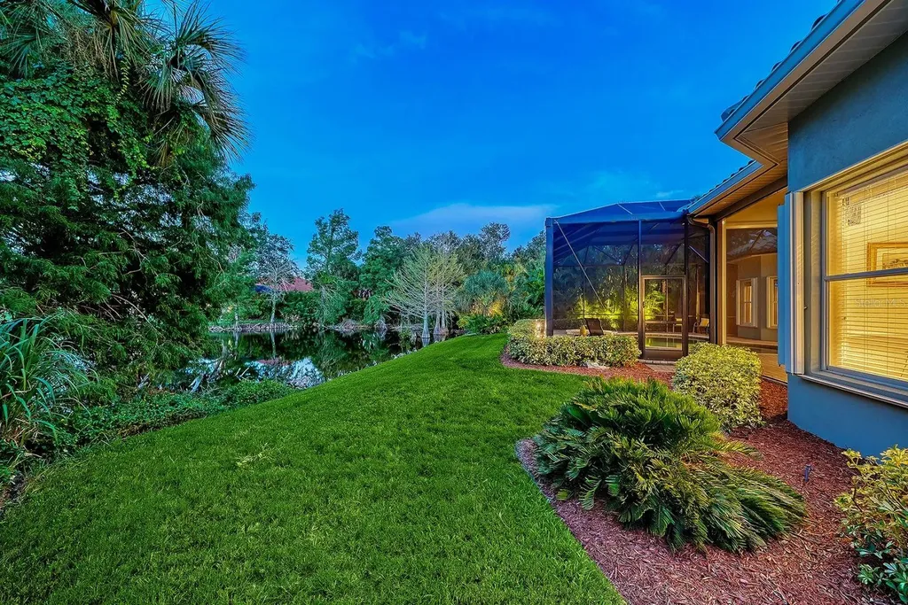 24 Grand Palms Boulevard Englewood FL 34223