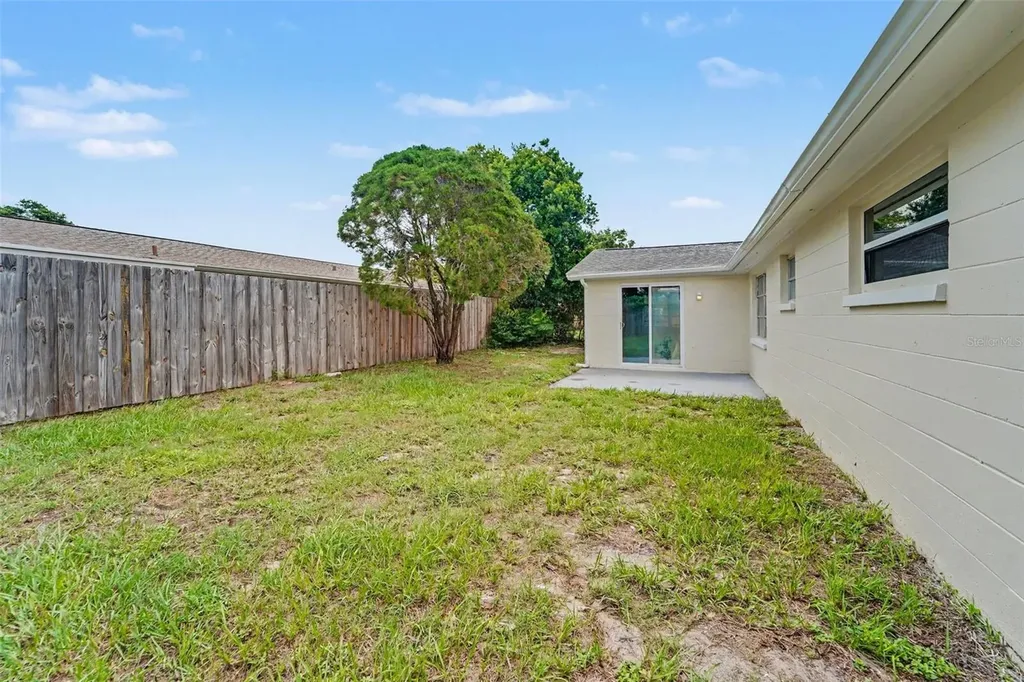 5102 School Road New Port Richey FL 34653