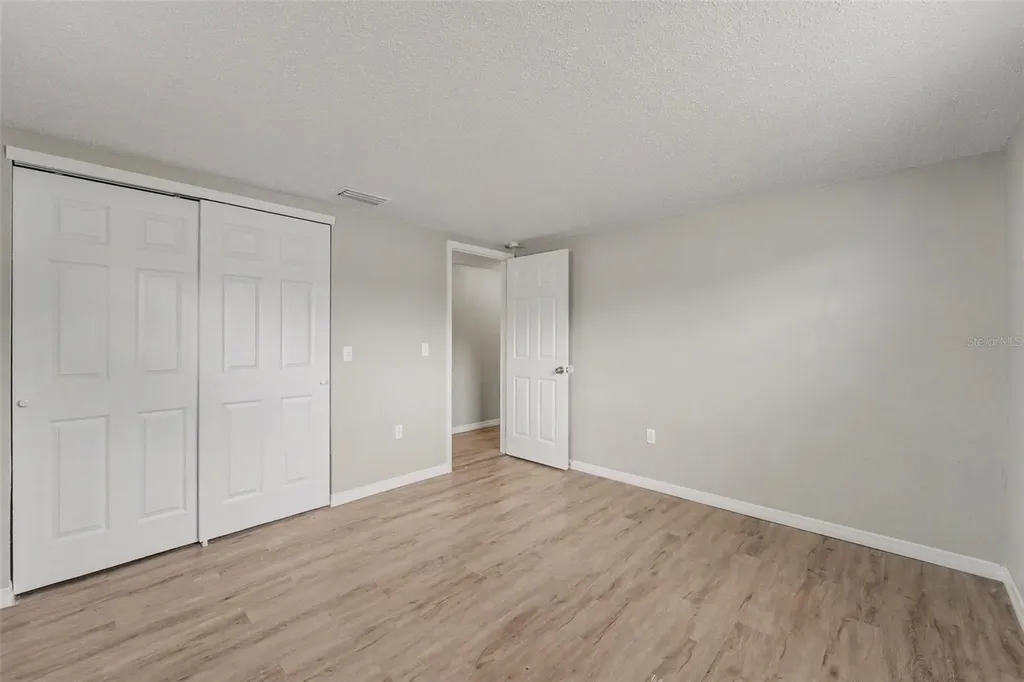 5102 School Road New Port Richey FL 34653