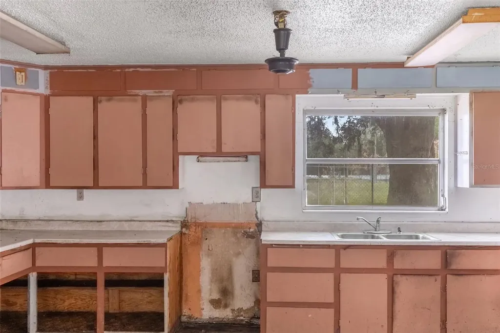 469 Mohawk Avenue Lakeland FL 33815