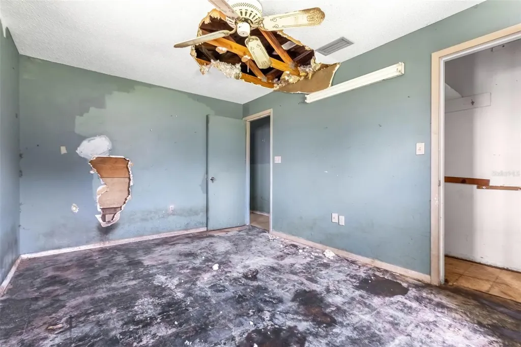 469 Mohawk Avenue Lakeland FL 33815
