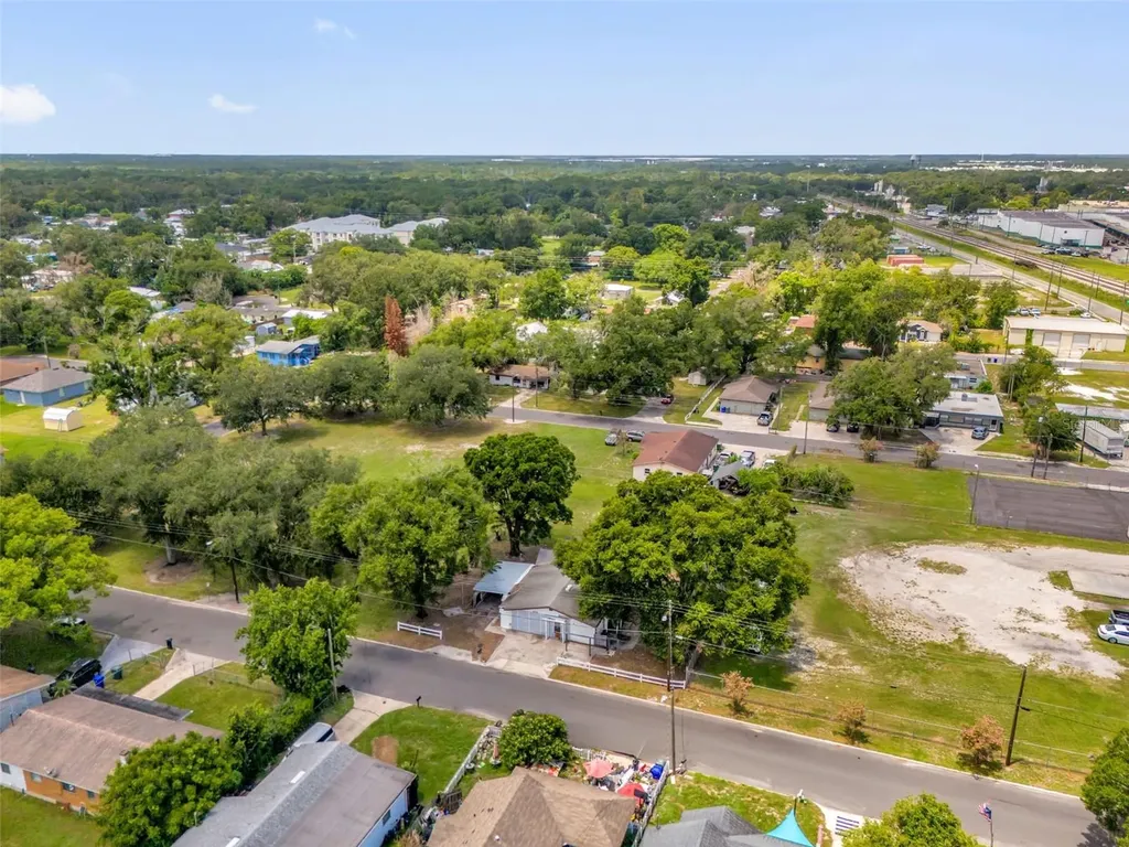 469 Mohawk Avenue Lakeland FL 33815