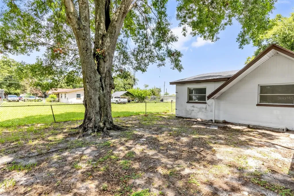 469 Mohawk Avenue Lakeland FL 33815
