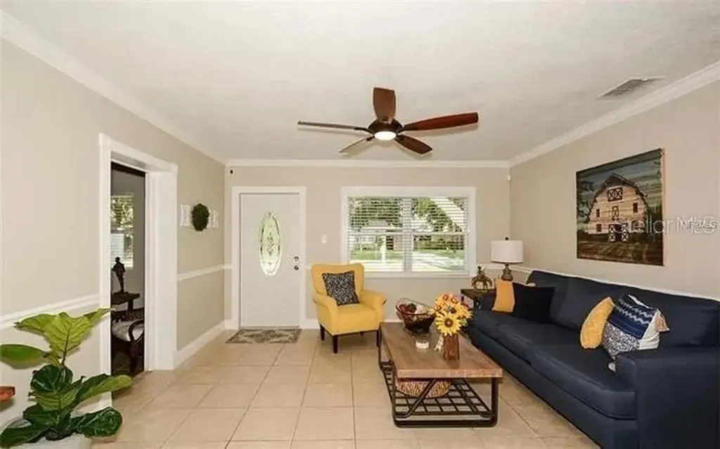 5909 Albert Place Sarasota FL 34231