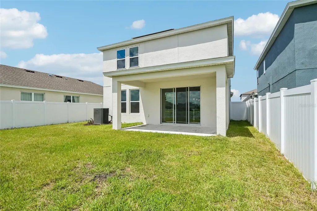 4702 Birdsong Drive Palmetto FL 34221