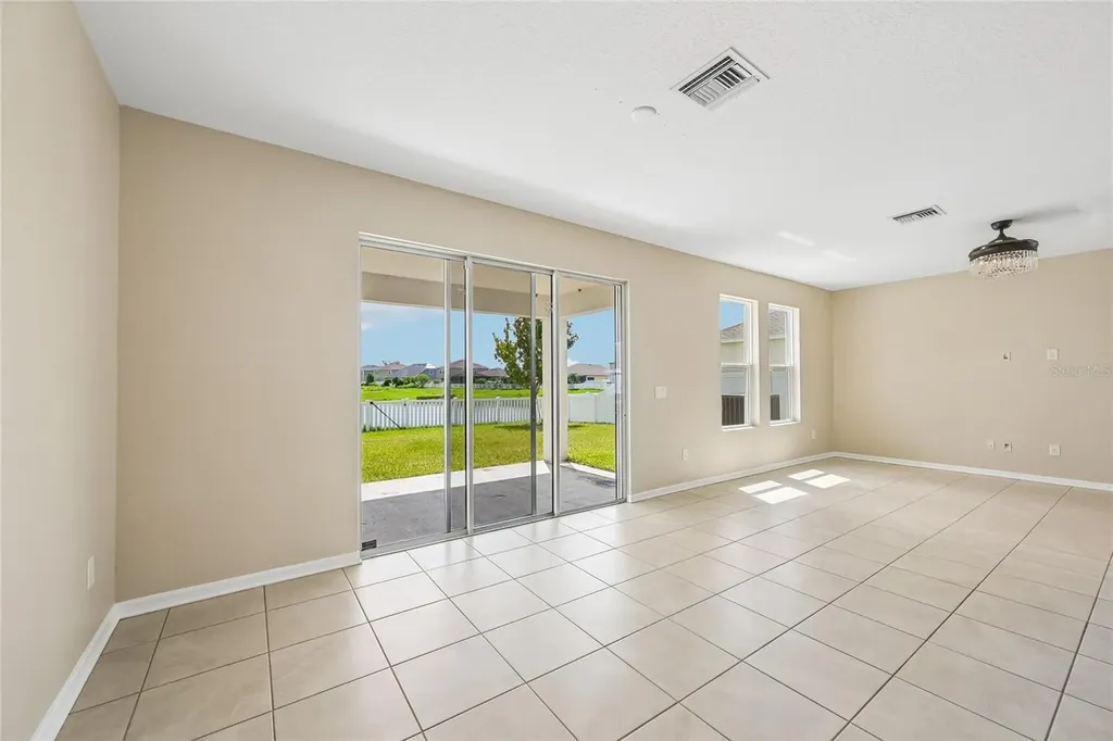 4702 Birdsong Drive Palmetto FL 34221