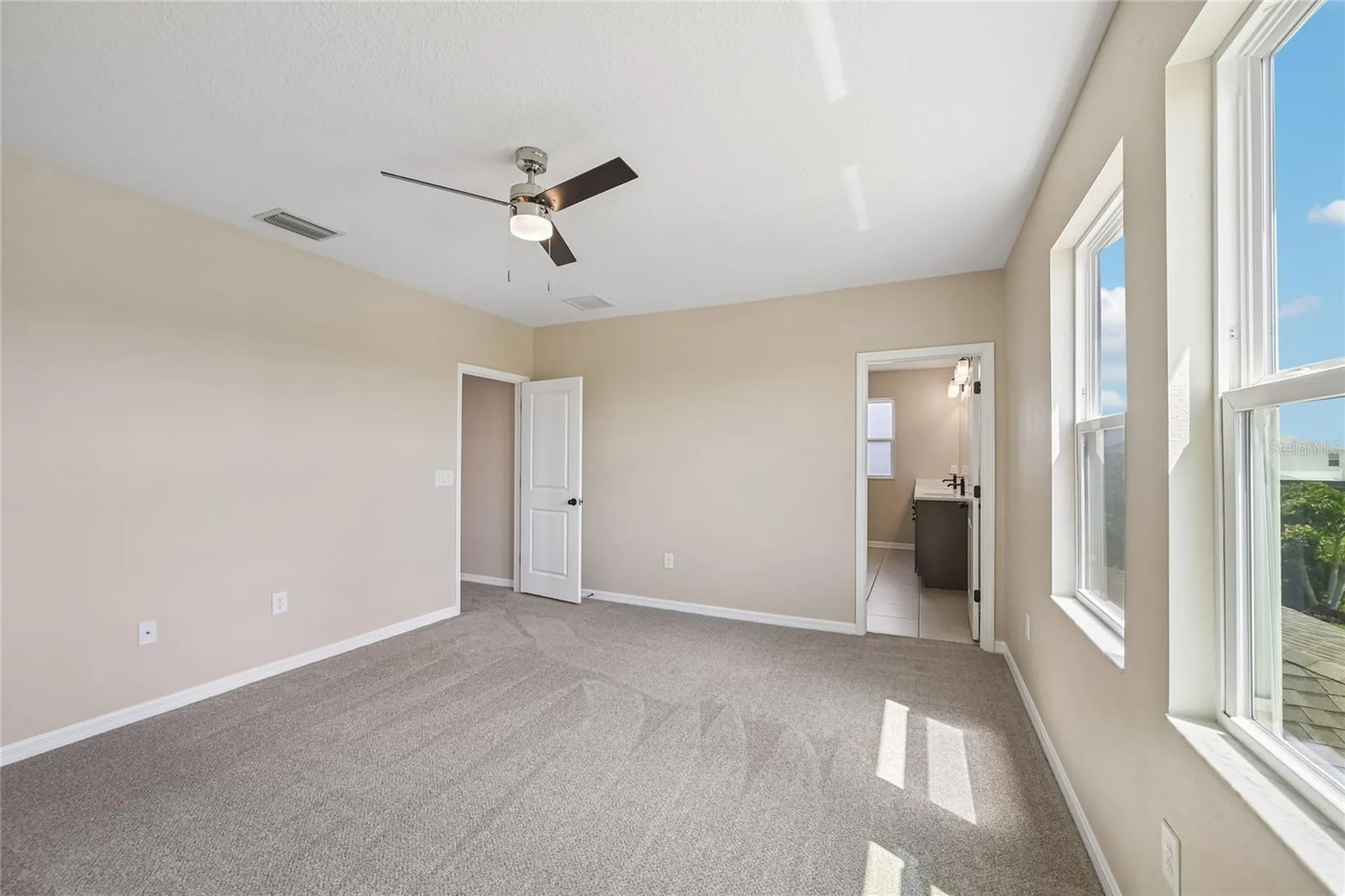 4702 Birdsong Drive Palmetto FL 34221