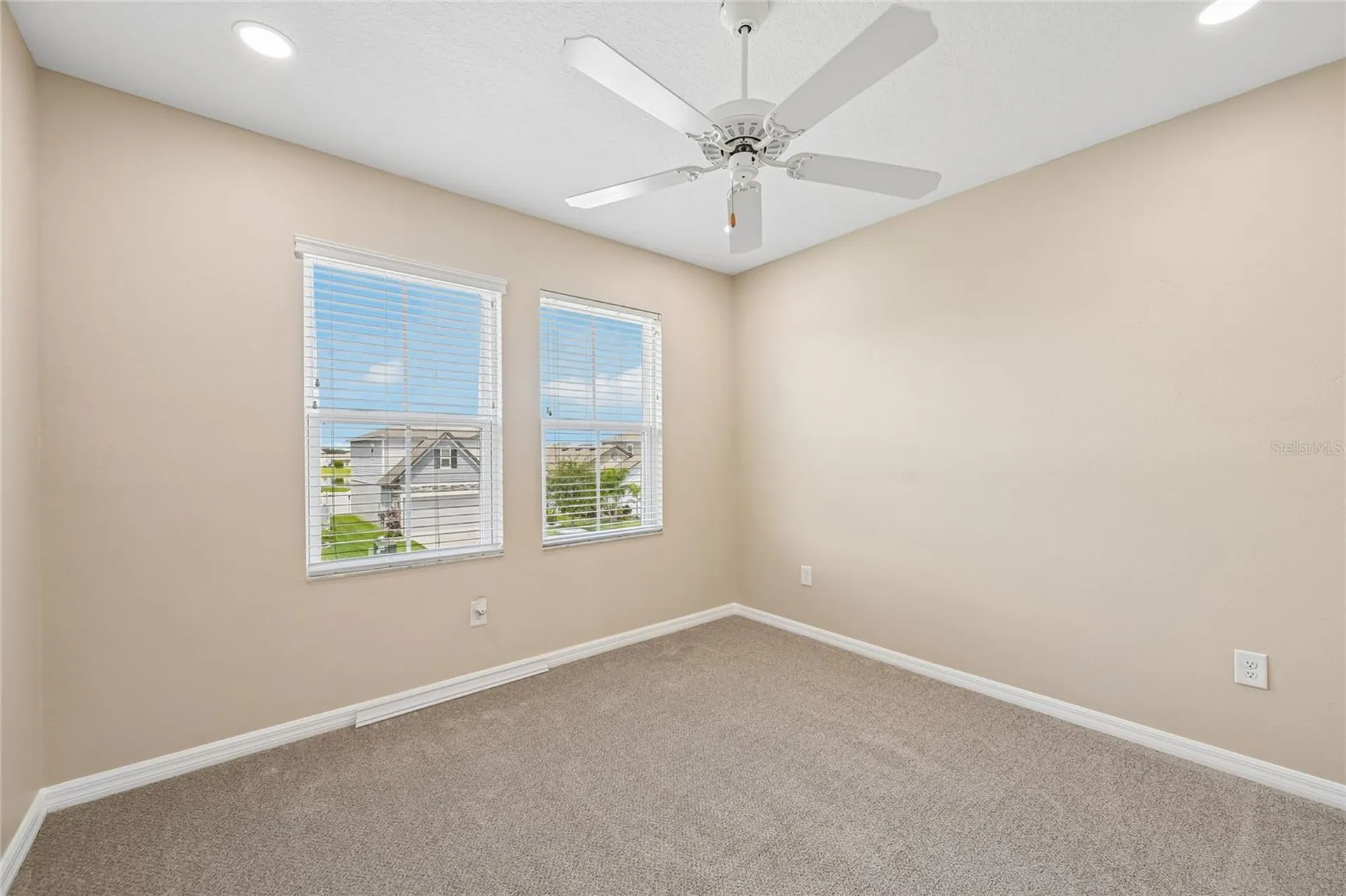 4702 Birdsong Drive Palmetto FL 34221