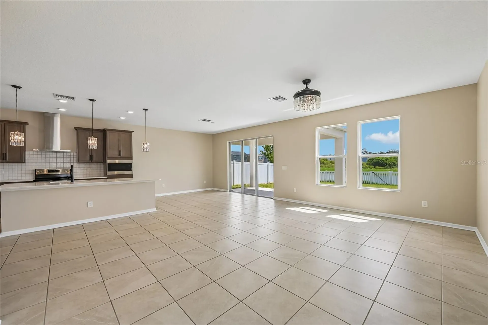 4702 Birdsong Drive Palmetto FL 34221