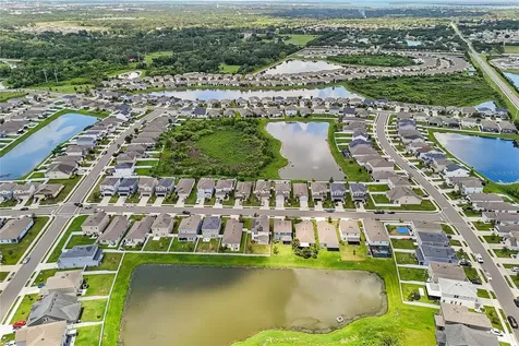 4702 Birdsong Drive Palmetto FL 34221