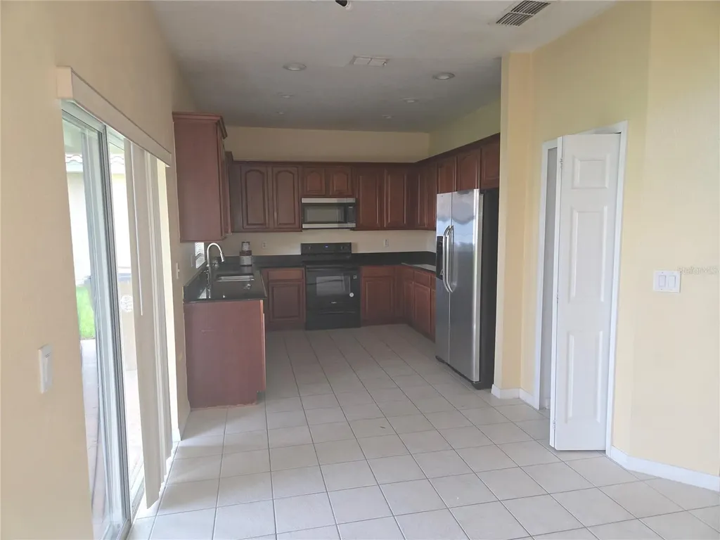 3798 Eagle Isle Circle Kissimmee FL 34746