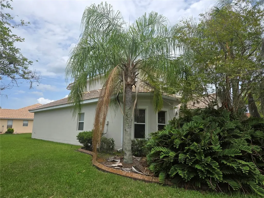 3798 Eagle Isle Circle Kissimmee FL 34746