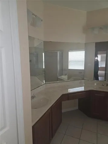3798 Eagle Isle Circle Kissimmee FL 34746
