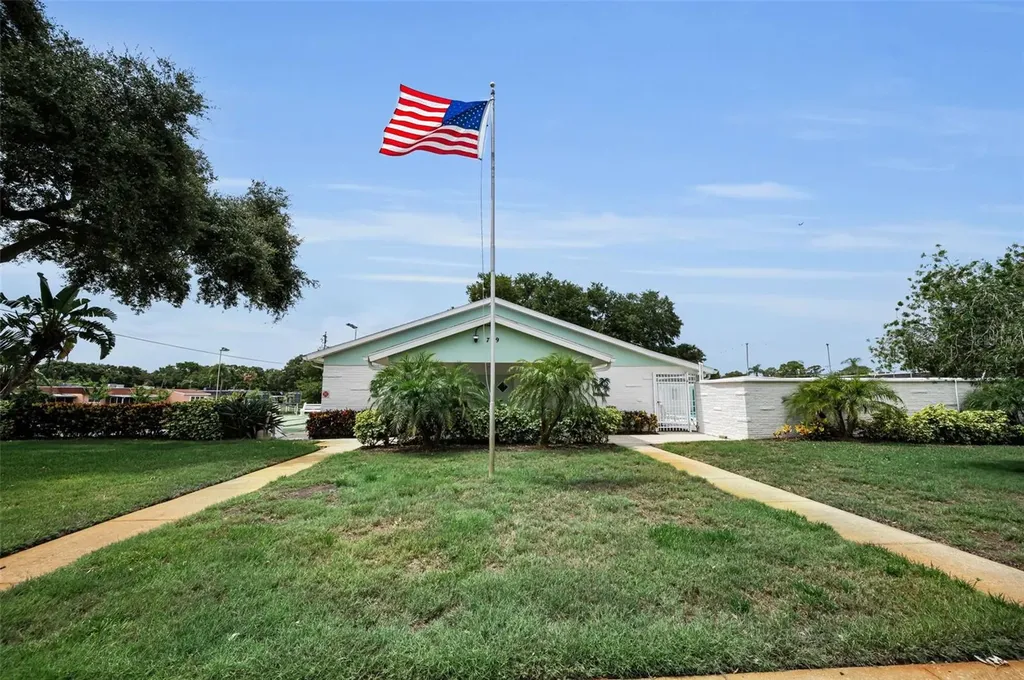 845 Sky Loch Drive S Dunedin FL 34698