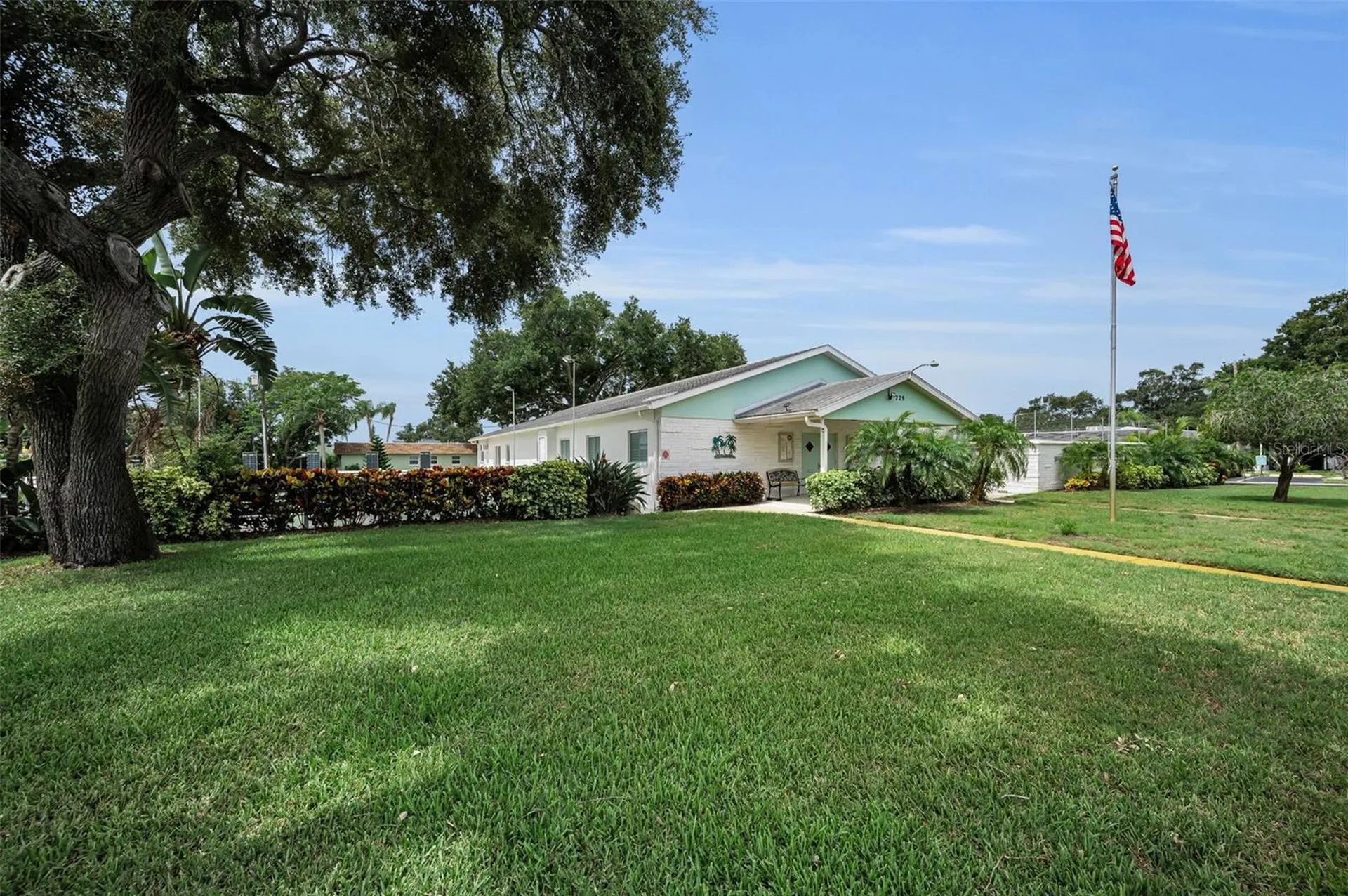 845 Sky Loch Drive S Dunedin FL 34698