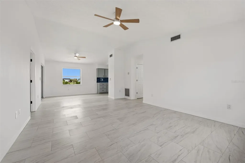 192 Annapolis Lane Rotonda West FL 33947