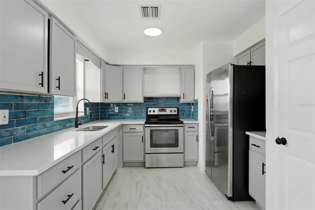 192 Annapolis Lane Rotonda West FL 33947