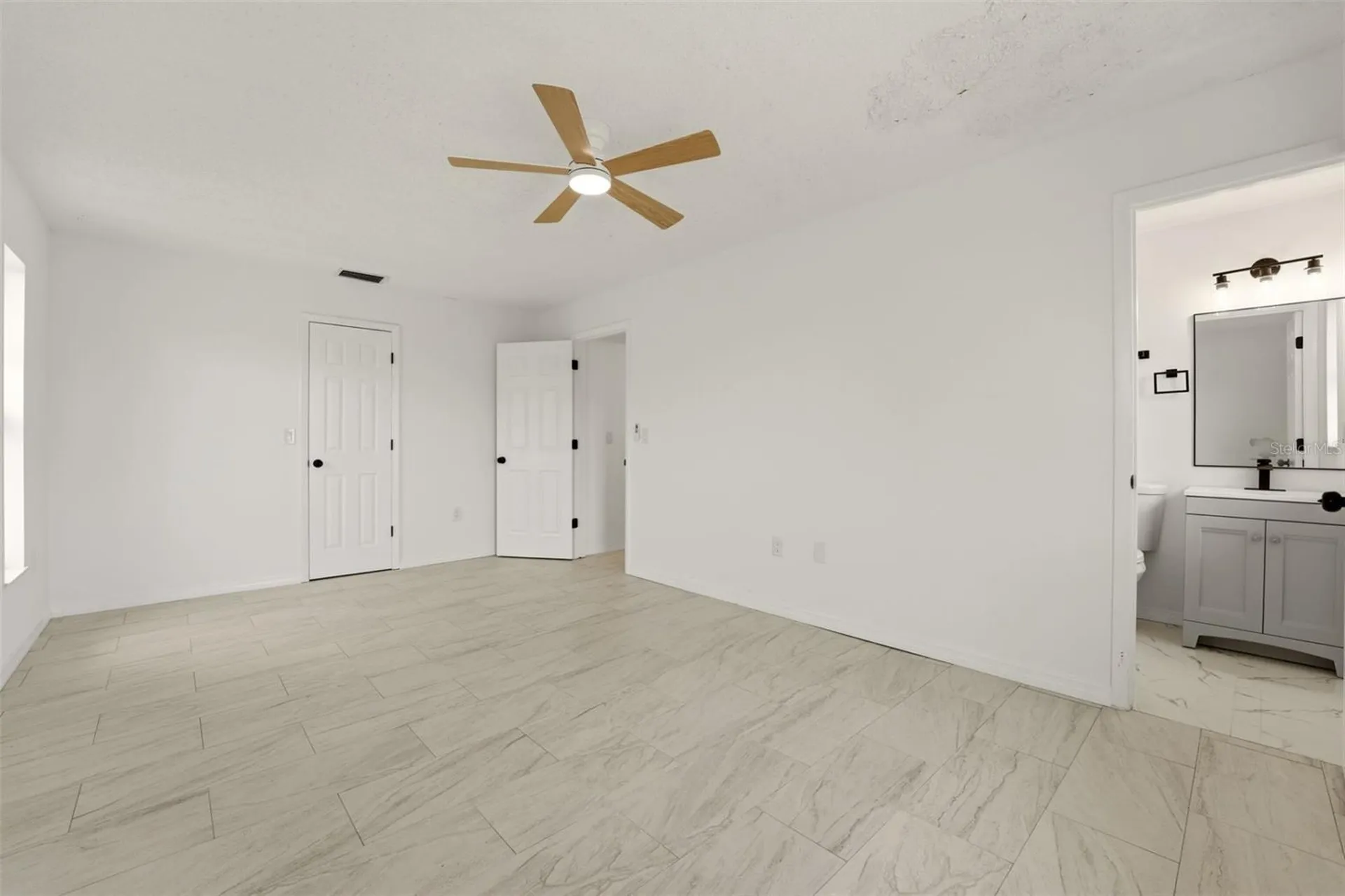 192 Annapolis Lane Rotonda West FL 33947