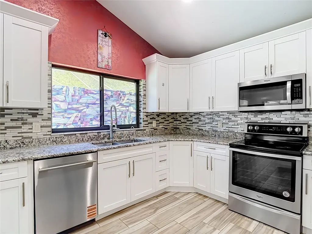 16040 Penwood Drive Tampa FL 33647