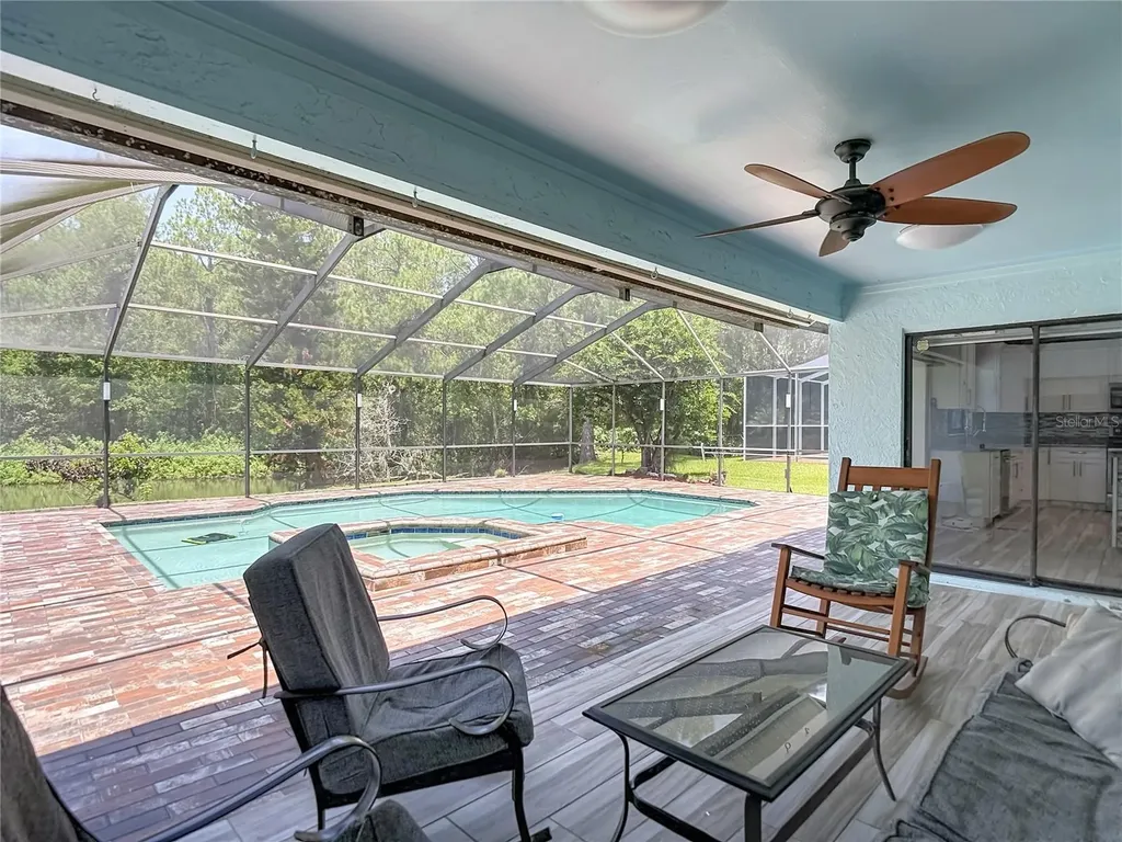 16040 Penwood Drive Tampa FL 33647