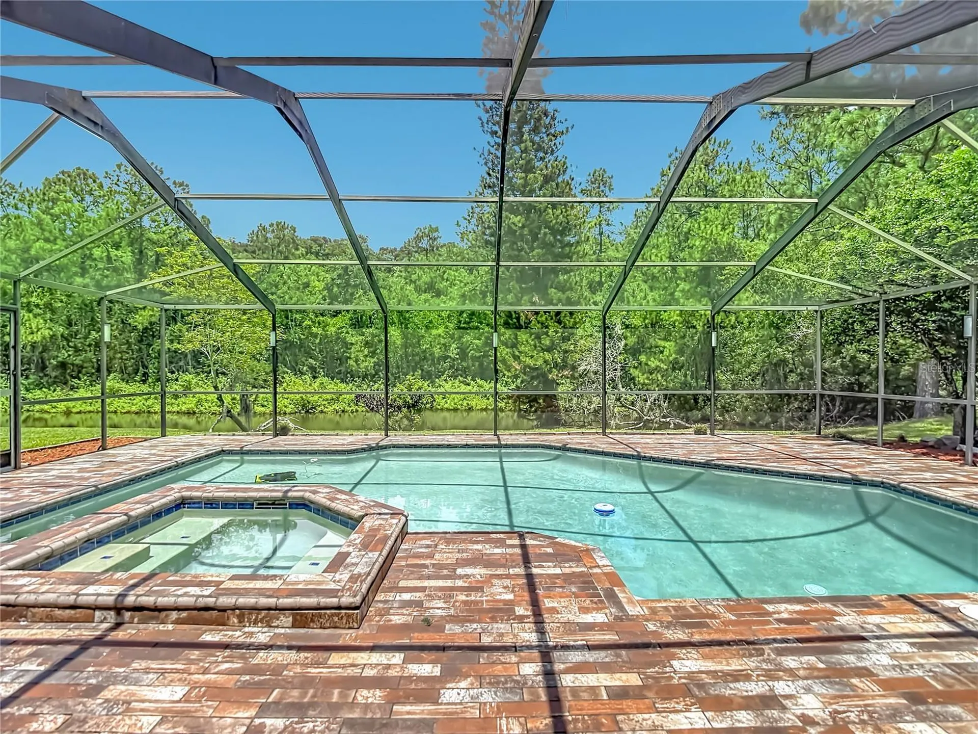 16040 Penwood Drive Tampa FL 33647