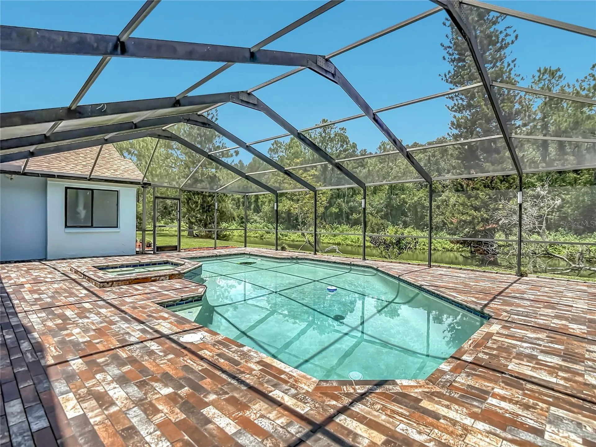 16040 Penwood Drive Tampa FL 33647