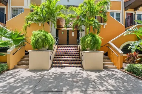 200 4th Avenue S St Petersburg FL 33701