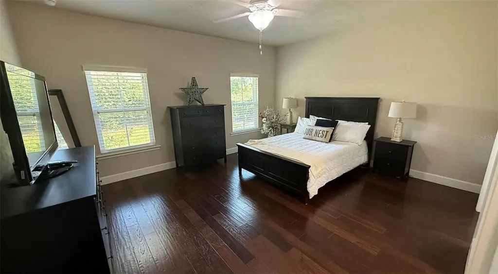 12604 NW 11th Place Newberry FL 32669